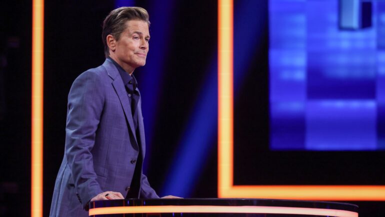 THE FLOOR: Rob Lowe (C) with contestants in the 