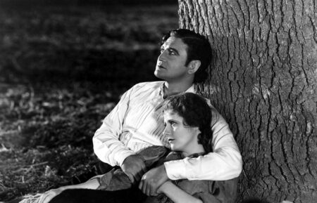 CIMARRON, Richard Dix, Irene Dunne, 1931