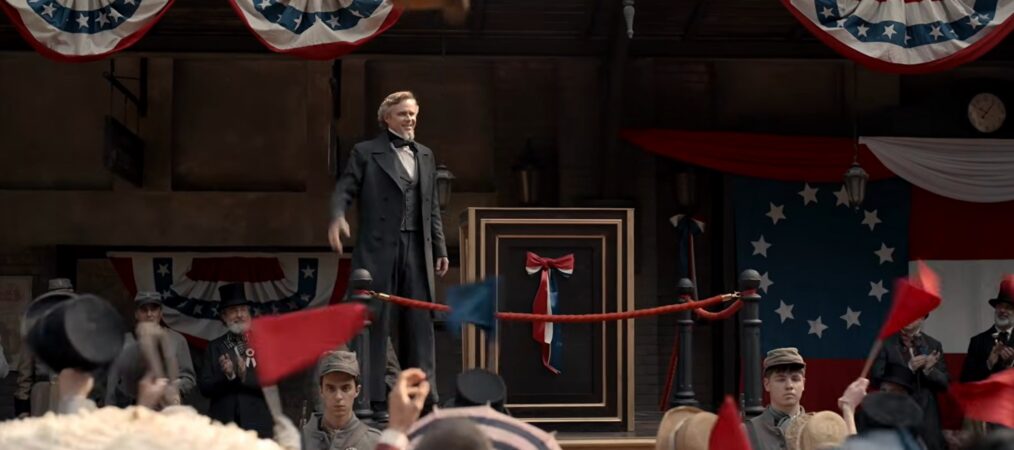 Sam Trammell in The Gray House