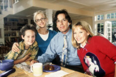 Hilary Duff Shares Heartbreaking Tribute to 'Lizzie McGuire' Dad Robert Carradine