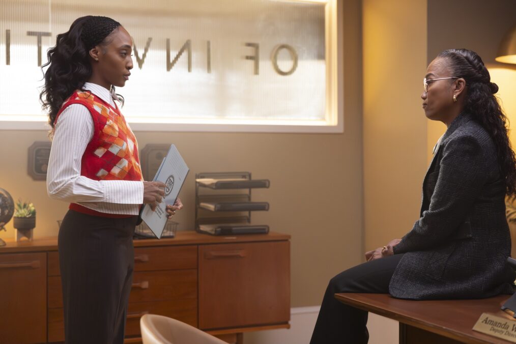 WILL TRENT - “CALL PAUL” - A chilling suburban murder pushes Will and Faith into the mind of a meticulous killer. As his empathy edges toward obsession, the return of Paul Campano, his volatile former foster brother, threatens to unravel both the case and Will’s inner balance. TUESDAY, FEB. 17 (8:00-9:00 p.m. EST) on ABC. (Disney/Matt Miller) IANTHA RICHARDSON, SONJA SOHN