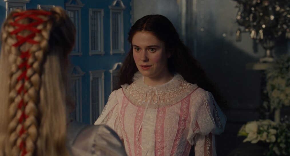 Alison Oliver in 'Wuthering Heights'