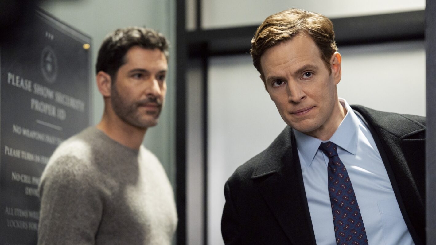 Nick Gehlfuss as Special Agent Bill Goodman — 'CIA' Series Premiere 