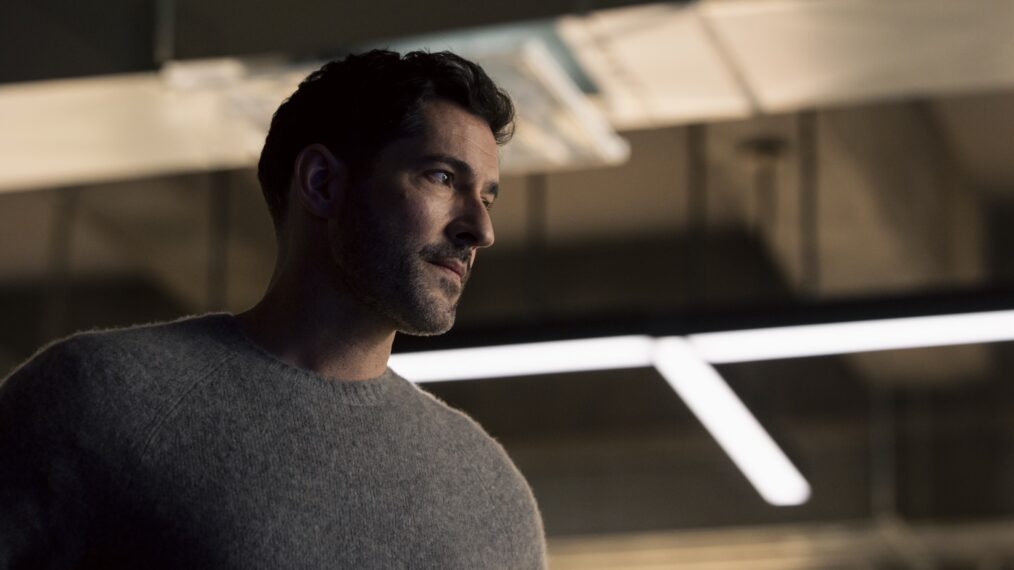 Tom Ellis as CIA Case Officer Colin Glass — 'CIA' Series Premiere 