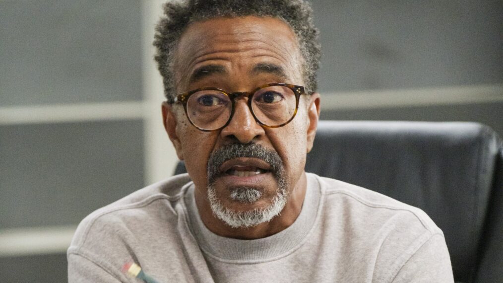Tim Meadows in 'DMV'