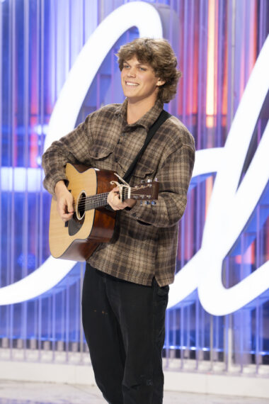 Mor on American Idol