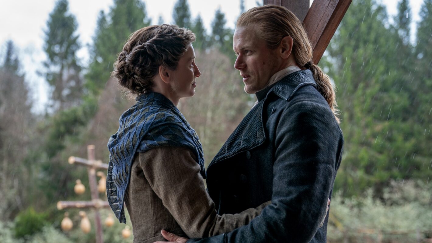 'Outlander' Stars & Boss Preview Season 8's Fraser Family Reunions