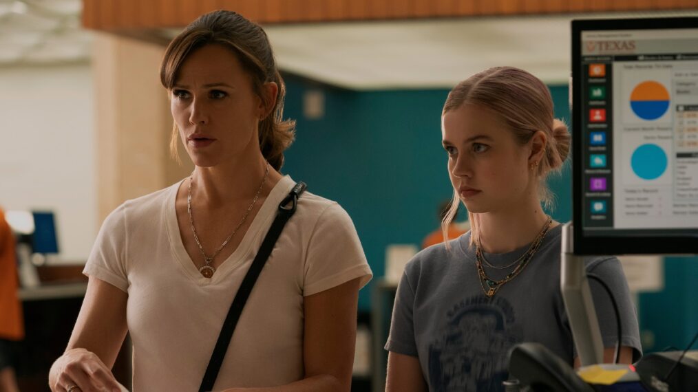 Jennifer Garner and Angourie Rice