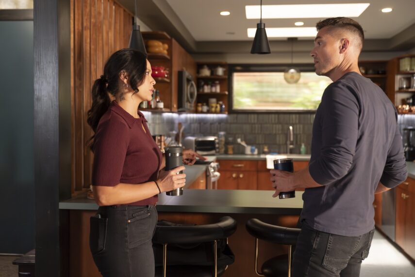 Melissa O'Neil as Lucy, Eric Winter as Tim &mdash; 'The Rookie' Season 8 Episode 6 
