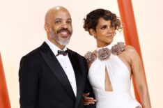 Van Hunt and Halle Berry attend the 95th Annual Academy Awards on March 12, 2023 in Hollywood, California.