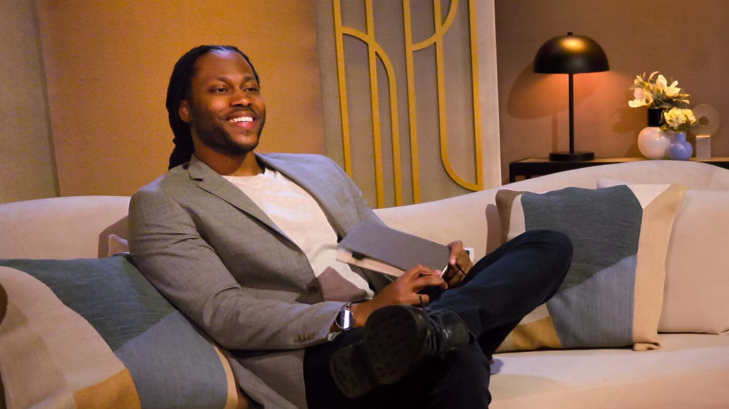 Dr Vic St John in episode 1001 of Love Is Blind.