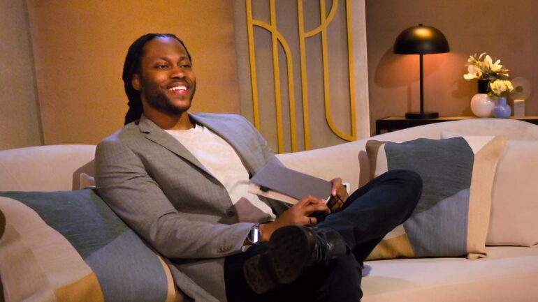 Dr Vic St John in episode 1001 of Love Is Blind.