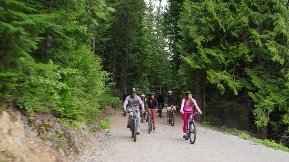 (L to R) Derrick Fleming, Leah Woolfolk, Sean Kelly JR, and Pfeifer Hill on Age of Attraction