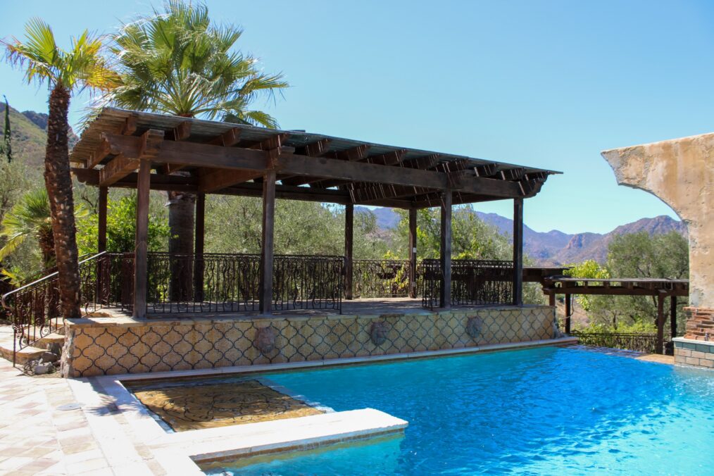 'Bachelor Mansion Takeover,' HGTV, Season 1, Episode 3, pool area, March 16, 2026.