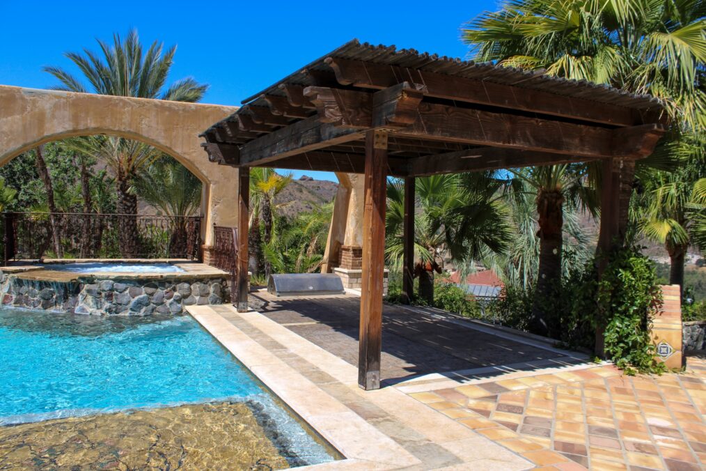 'Bachelor Mansion Takeover,' HGTV, Season 1, Episode 3, pool area, March 16, 2026.