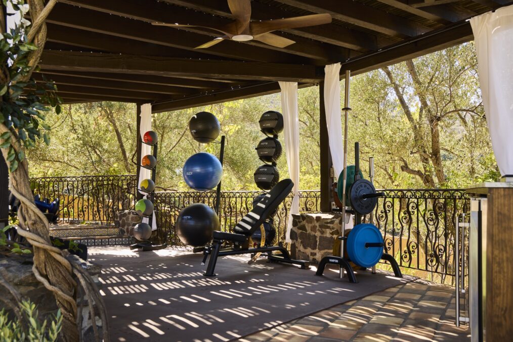 'Bachelor Mansion Takeover,' HGTV, Season 1, Episode 3, wellness area, March 16, 2026.