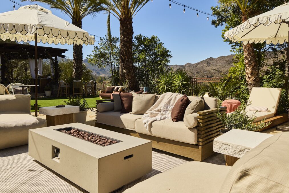 'Bachelor Mansion Takeover,' HGTV, Season 1, Episode 3, wellness area, March 16, 2026.