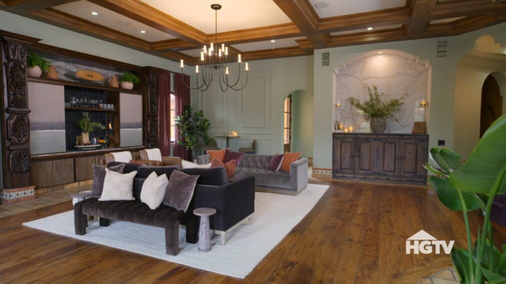 HGTV's 'Bachelor Mansion Takeover,' Season 1, Episode 4, mixer room, after.