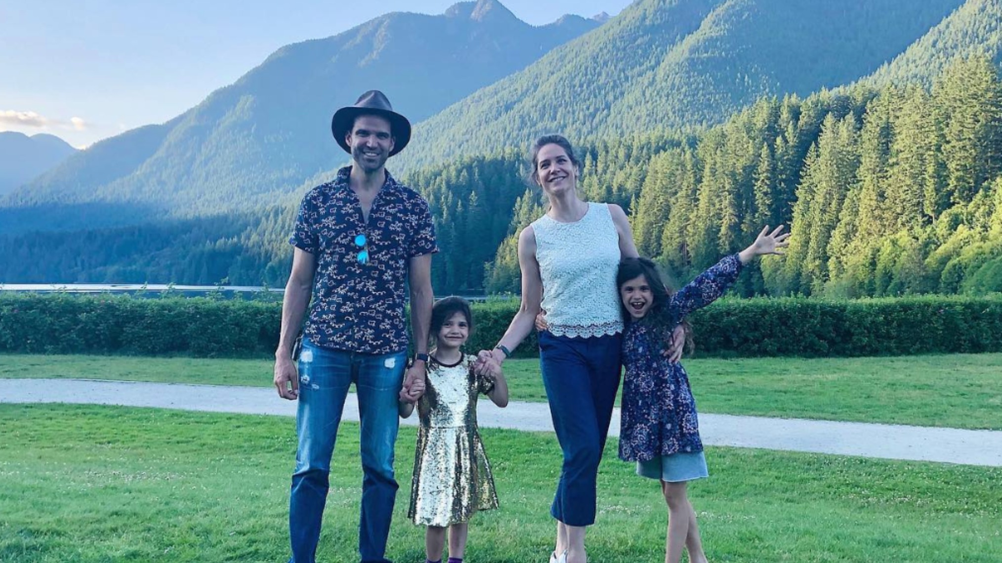 Benjamin Ayres and Erin Ayres with their kids