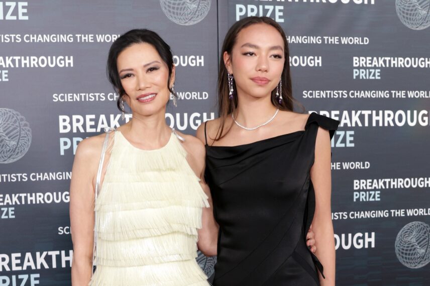 Wendi Murdoch and Chloe Murdoch attend the Ninth Breakthrough Prize Ceremony at Academy Museum of Motion Pictures on April 15, 2023 in Los Angeles, California.
