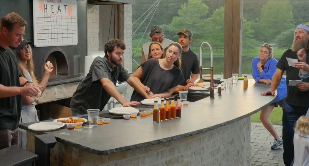 'Duck Dynasty's Will Robertson Hosts His Version of 'Hot Ones' With Frogs Legs