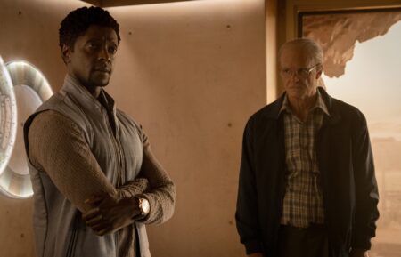 Edi Gathegi and Joel Kinnaman in For All Mankind