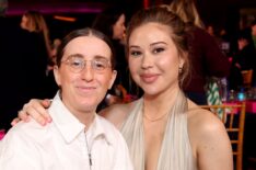 Robby Hoffman and Gabby Windey attend the 2026 Film Independent Spirit Awards at Hollywood Palladium on February 15, 2026 in Los Angeles, California.