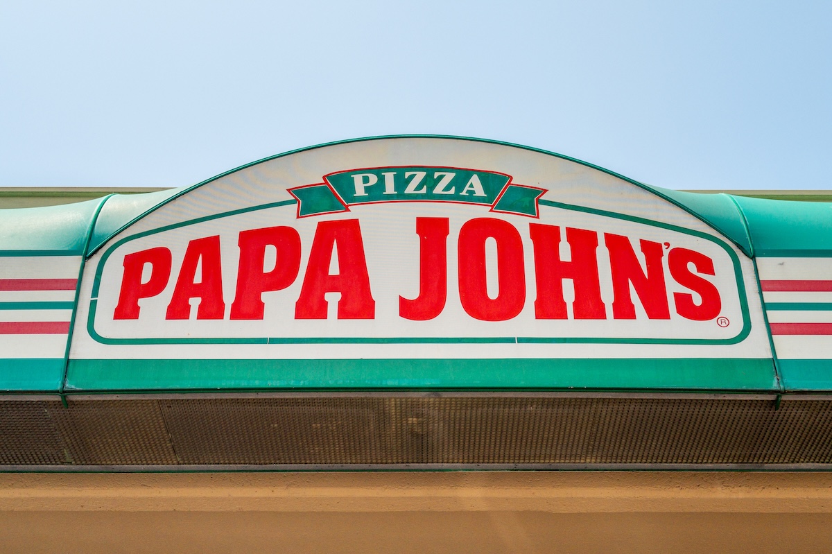 Papa John’s Closing Hundreds of Stores Across the U.S.