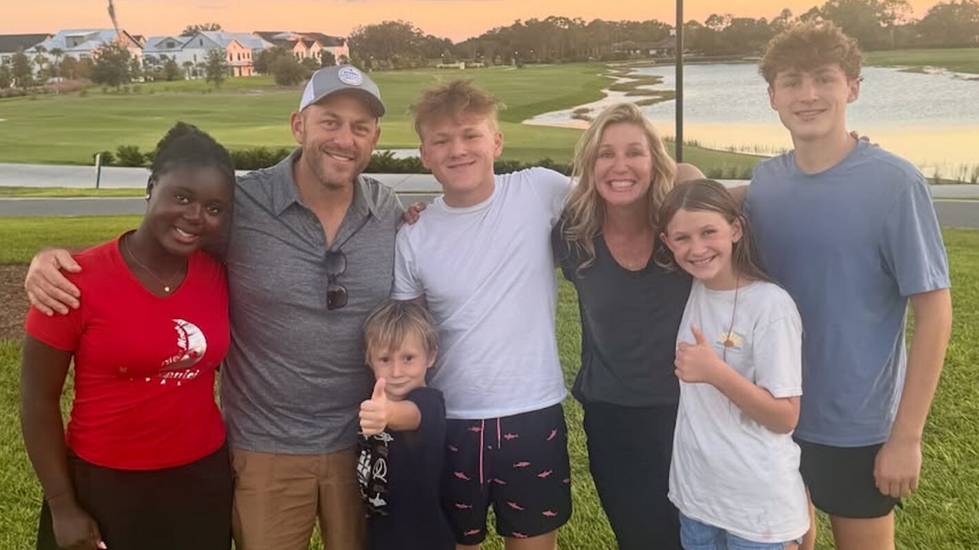 HGTV's Jenny Marrs Details Emotional Beach Vacation With Family
