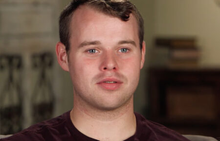 Joseph Duggar - Joe and Kendra Take Baby Garrett to the Beach | Counting On- https://www.youtube.com/watch?v=EzHHBYyIVt4&list=PLb6EEuKE-oAZRLQ8hEF0GmmJMVUlNRQbb&index=29