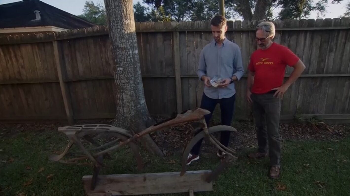 'American Pickers': Mike Wolfe Goes Antique Bicycle Shopping & Meets a Pair of Outlaws