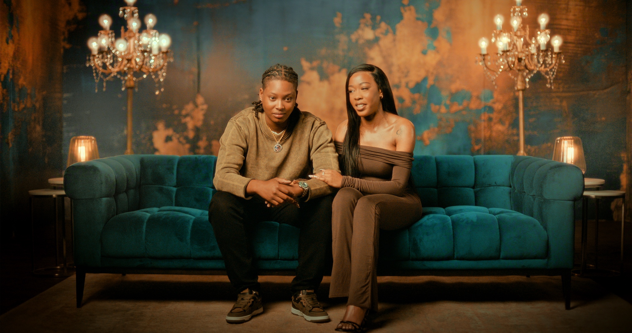 Mons and Shay in blue therapy