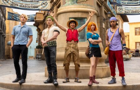 One Piece. (L to R) Taz Skylar as Sanji, Mackenyu as Roronoa Zoro, Iñaki Godoy as Monkey D. Luffy, Emily Rudd as Nami, Jacob Romero as Usopp in episode 101 of One Piece. Cr. Casey Crafford/Netflix © 2025