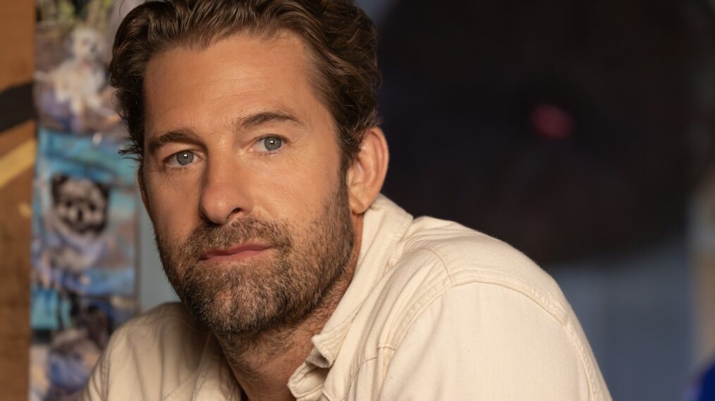 RJ DECKER - “Pilot” - Ex-con photographer RJ Decker becomes a PI in South Florida, solving strange cases with help from his journalist ex, her cop wife, and an enigmatic woman from his past who may help or destroy him. MONDAY, MARCH 2 (10:00-11:00 p.m. EST) on ABC. (Disney/Dana Hawley) SCOTT SPEEDMAN