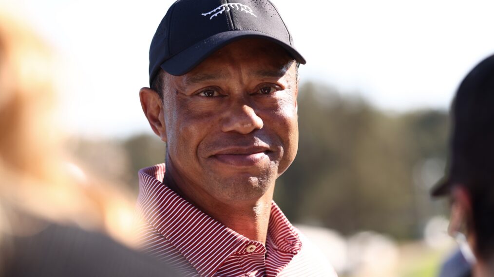 PACIFIC PALISADES, CALIFORNIA - FEBRUARY 22: Tiger Woods of the United States looks on from the 18th green during the final round of The Genesis Invitational 2026 at Riviera Country Club on February 22, 2026 in Pacific Palisades, California. (Photo by Mike Mulholland/Getty Images)