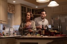 Laurie Metcalf and Dan Levy in 'Big Mistakes'