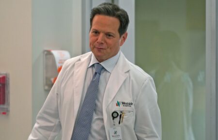 Scott Wolf as Richard — 'Doc' Season 2 Episode 16 