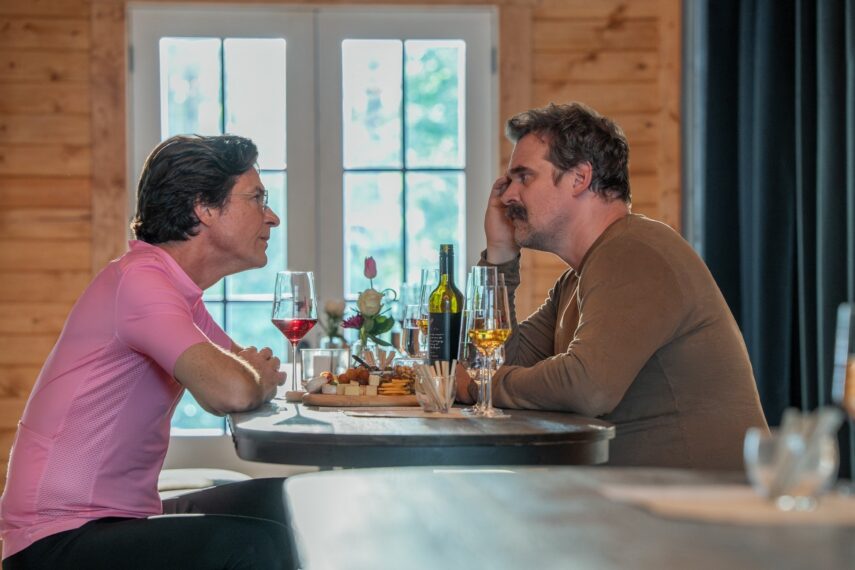 Jason Bateman and David Harbour in 'DTF St. Louis'