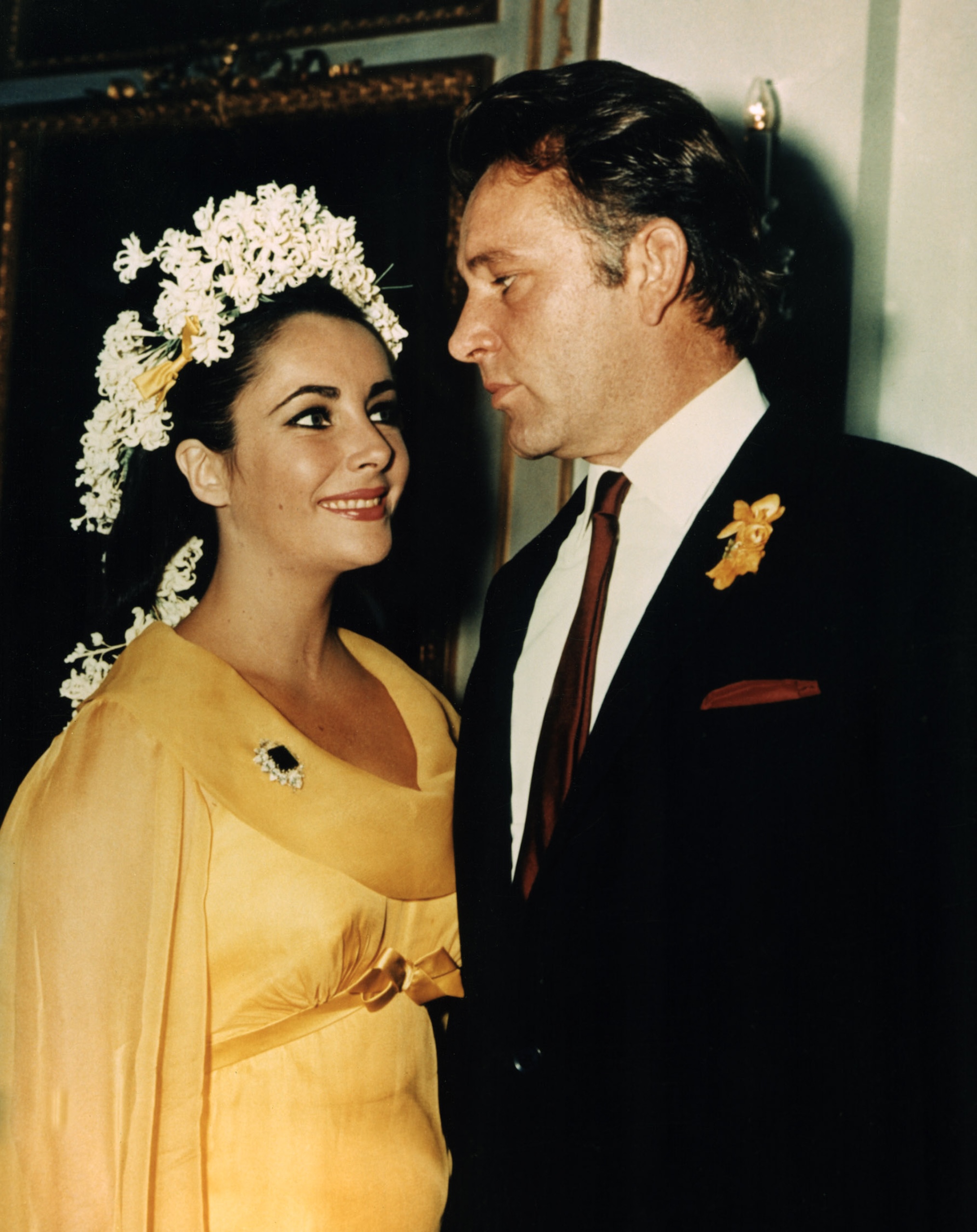 Elizabeth Taylor and Richard Burton at their 1964 wedding