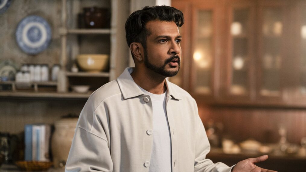 Utkarsh Ambudkar in 'Ghosts' Season 5