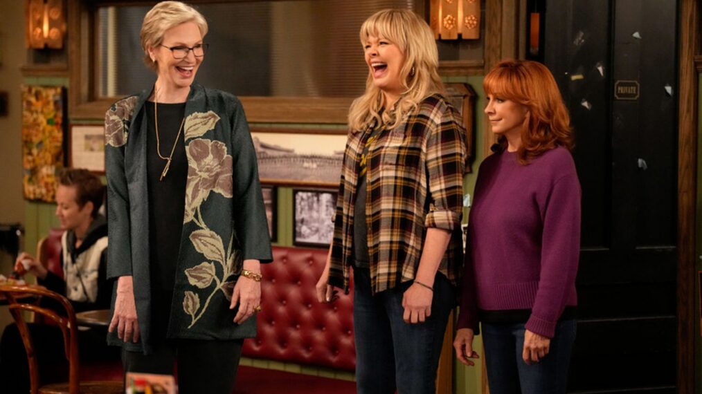 Jane Lynch, Melissa Peterman, and Reba McEntire in 'Happy's Place' Season 2