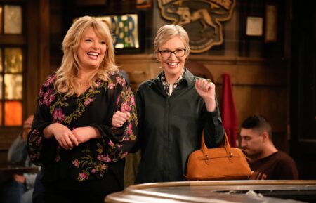 Melissa Peterman and Jane Lynch in 'Happy's Place' Season 2
