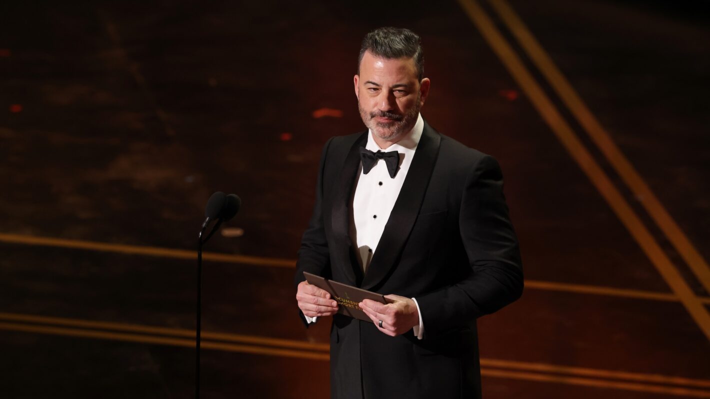 Jimmy Kimmel Makes Digs at Melania Trump, CBS News at 2026 Oscars
