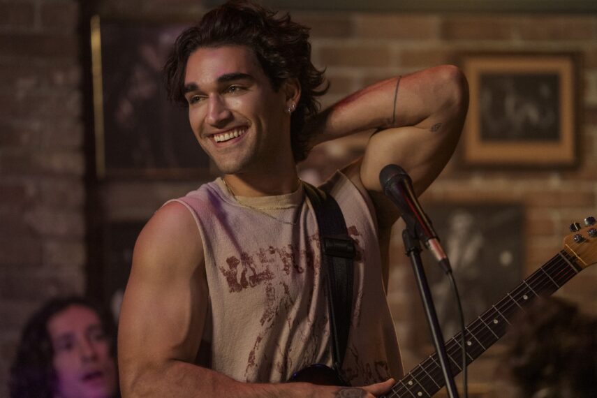 Justin (Josh Heuston) in OFF CAMPUS