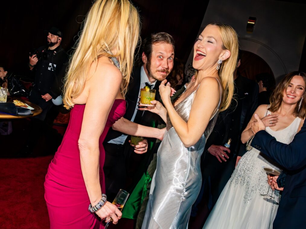 Scott MacArthur (C) and Kate Hudson (R) attend The Actor Awards Netflix afterparty