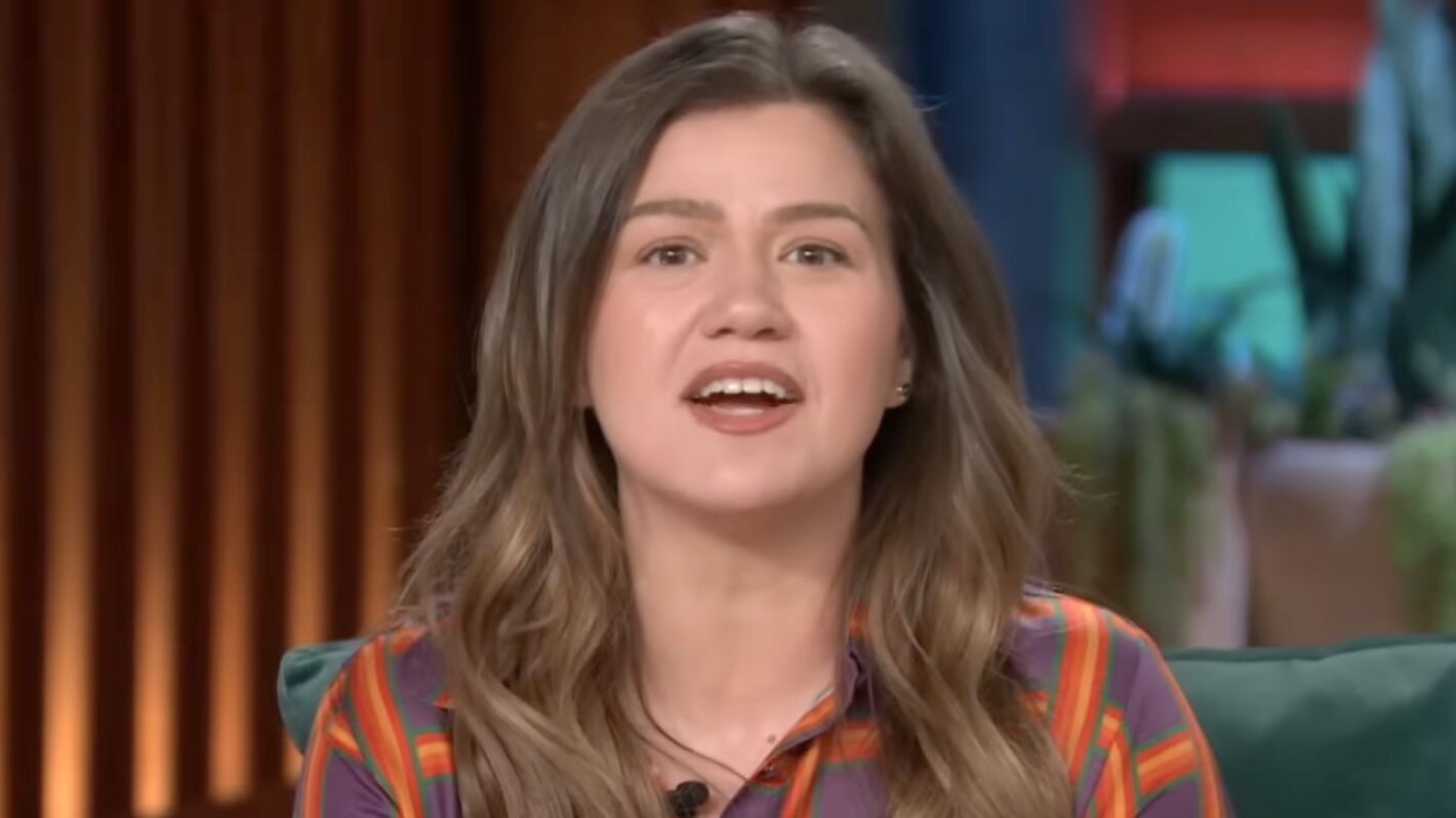 Kelly Clarkson Bashes American Idol for Lying Over Prizes for Winning Show