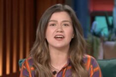 Kelly Clarkson Calls Out 'American Idol' for 'Lying' About Prize for Winning Show