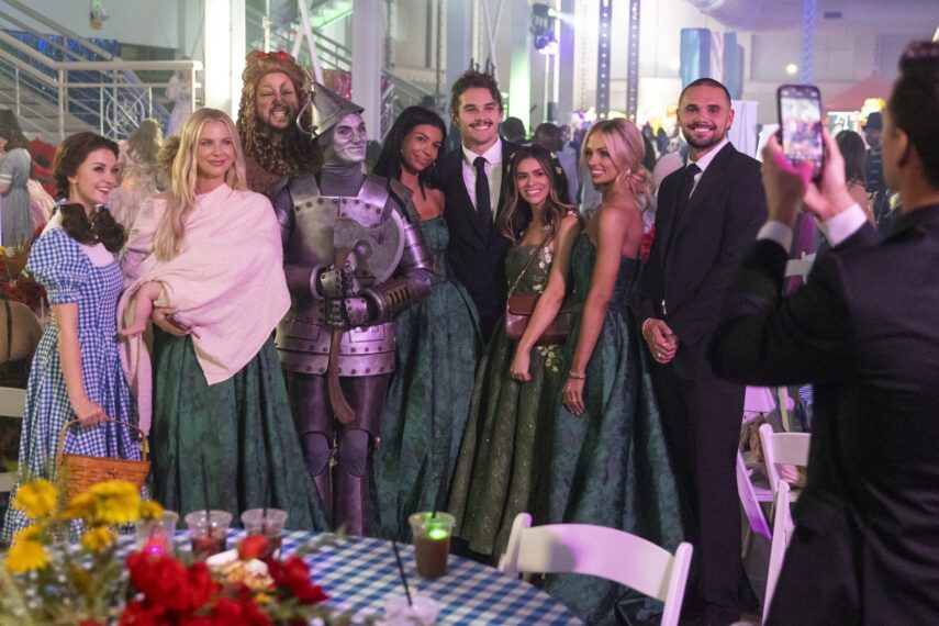 MAYCI NEELEY, LAYLA TAYLOR, MASON MCWHORTER, TAYLOR FRANKIE PAUL, MIRANDA MCWHORTER, CHASE MCWHORTER on 'The Secret Lives of Mormon Wives' Season 4