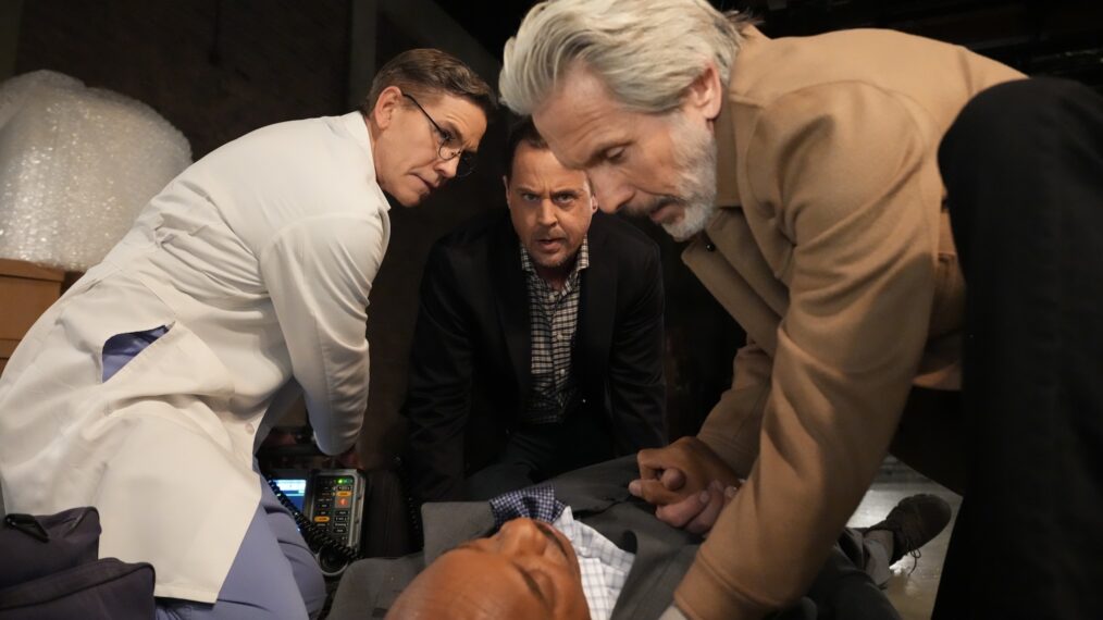 Brian Dietzen as Dr. Jimmy Palmer, Sean Murray as Special Agent Timothy McGee, Rocky Carroll as Director Leon Vance and Gary Cole as Special Agent Alden Parker — 'NCIS' Episode 500