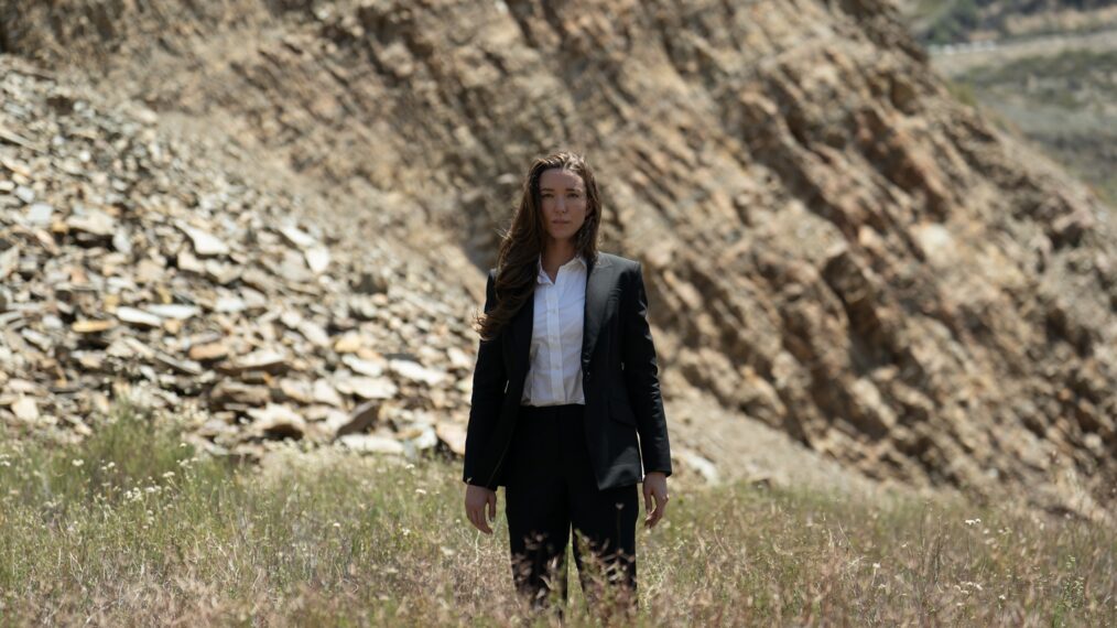 Nicole Brydon Bloom in 'Paradise' Season 2